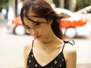 冯提莫小鸡哔哔哔视频,冯提莫小鸡哔哔哔