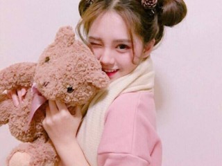 网红图片女生头像可爱同一人(网图女生头像甜美可爱同一个人)