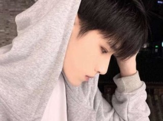 快手电脑版在线观看视频帅哥(如何用电脑看快手视频)