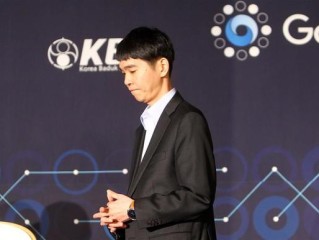 李世石退役战赢ai,李世石退役后干什么