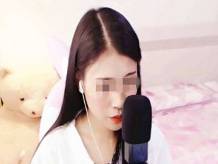 美女主播与十多名男子激情,美女主播与十多名男子