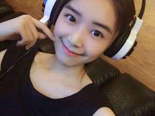 一个人自己看的直播叫什么,一个人自己看的直播