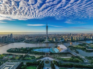 关于元旦假期广州成都深圳成最火城市的信息