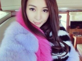 一代网红郭美美,女网红郭美美