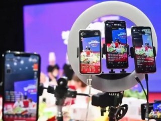 抖音直播真的那么容易赚到钱吗,抖音直播真的那么容易赚到钱吗视频