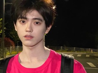 抖音短视频网页版在线观看官网帅哥的简单介绍