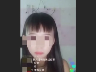 女主播直播时裙子突然掉落的视频,女主播直播时裙子突然掉落的视频是什么