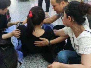 美女主播晕倒(主播晕倒的视频)