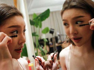 网络主播是干什么的(网络主播是干什么的工作)