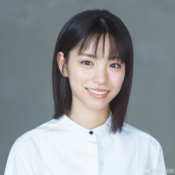 关于最火女明星排名2025中国图片100强的信息