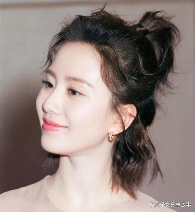 女明星发型最火,女明星发型短发图片卷发