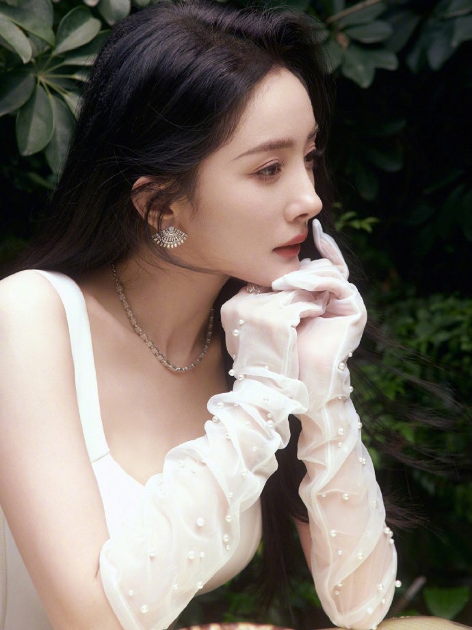 杨幂ai智能人外观替换外观造梦厂(杨幂换头人工智能)