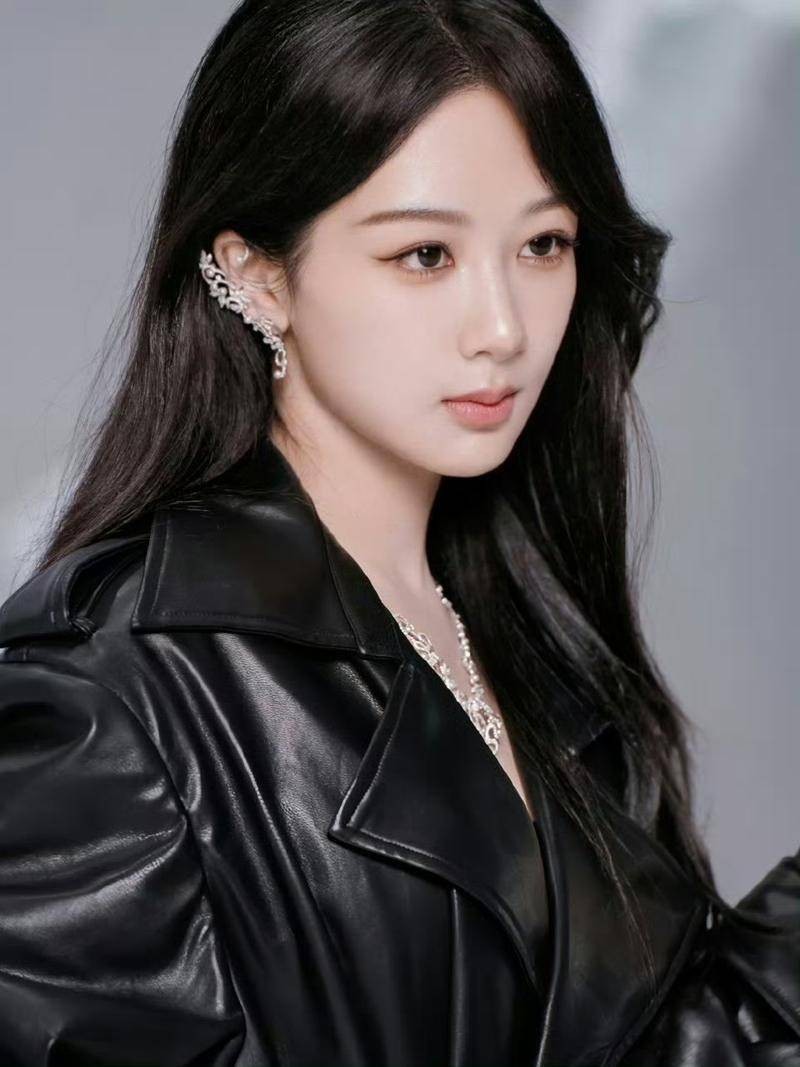 最火女明星2025,最火女明星是谁